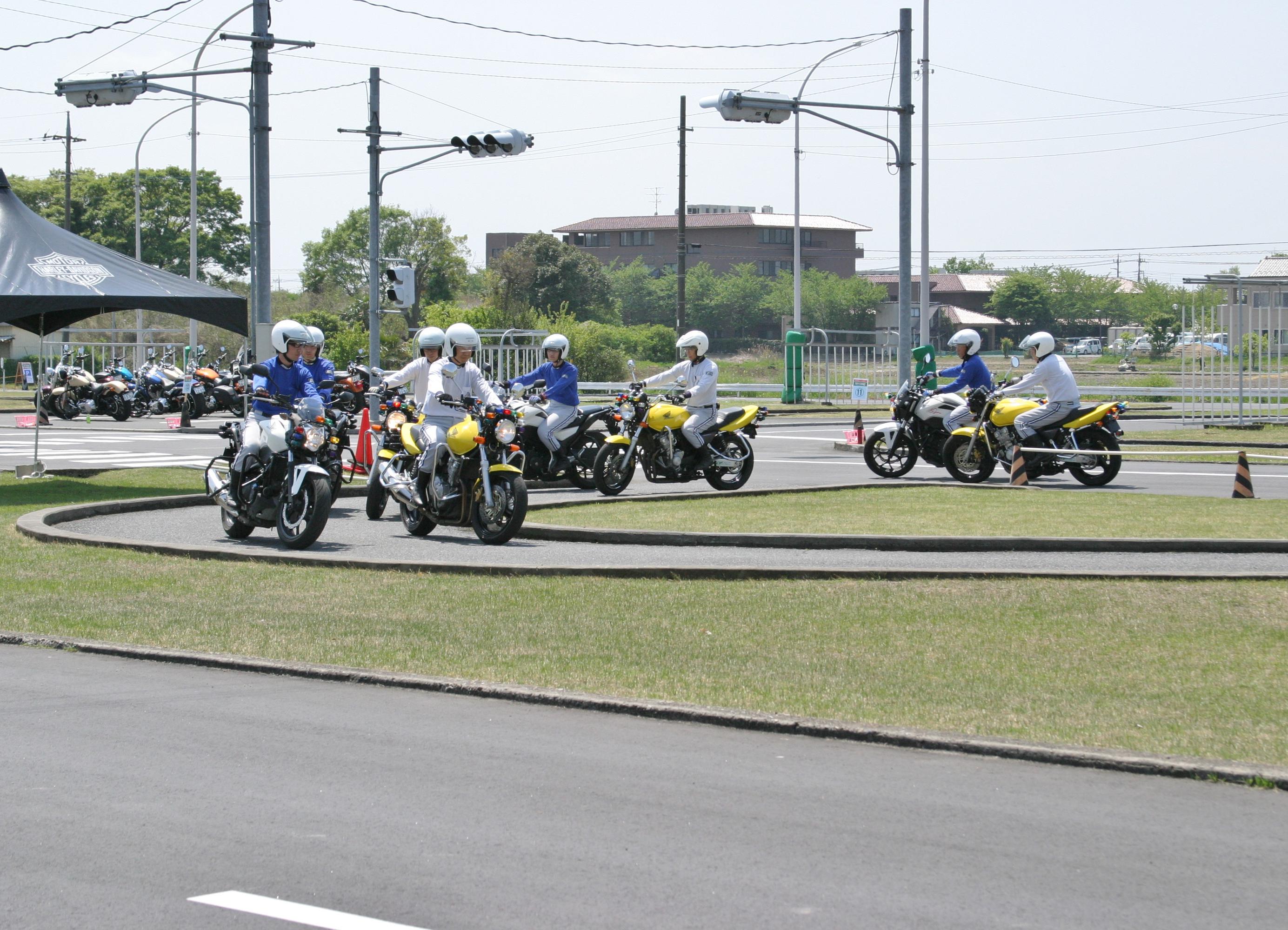 バイクパフォーマンス1