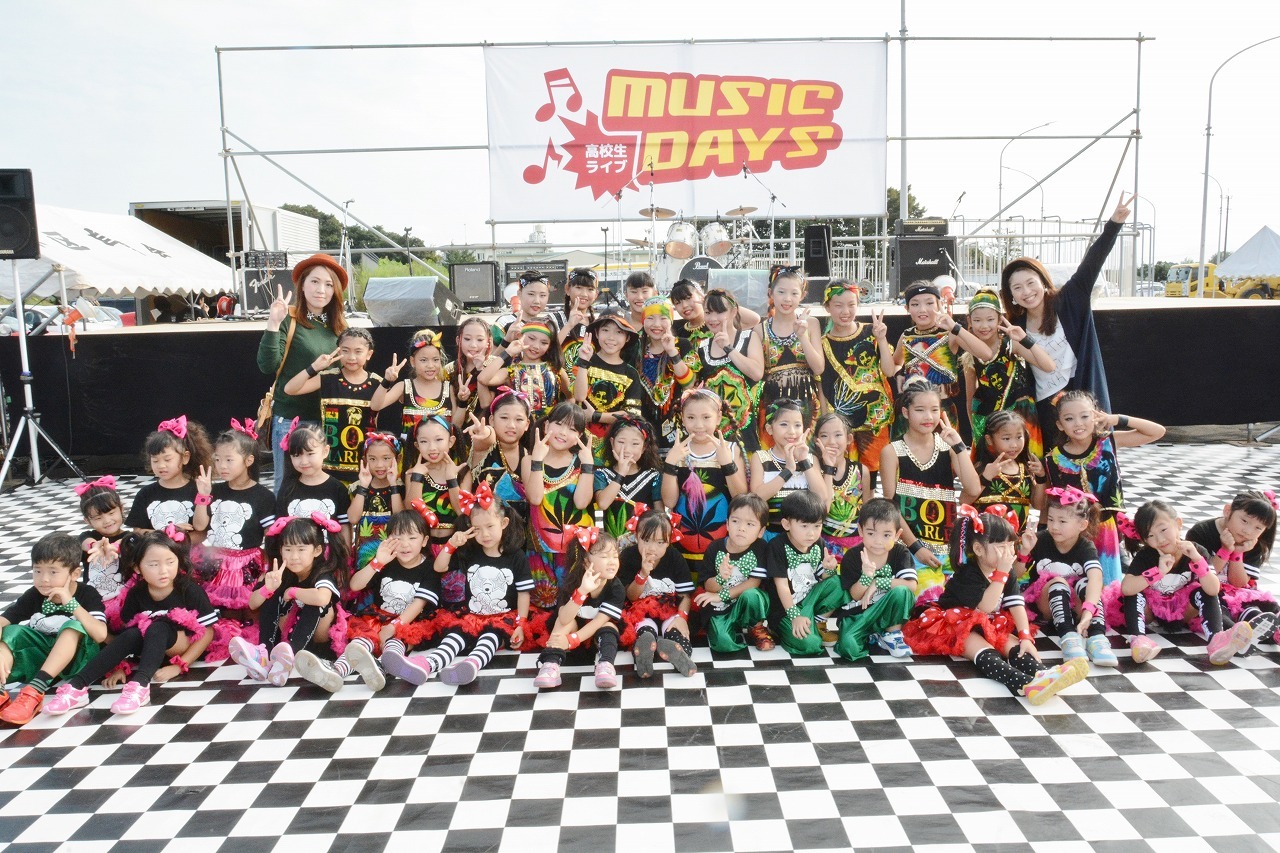 12　Shine　Eye　集合写真②